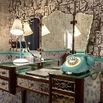 Crayon Rouge - Louvre Palais Royal Hotel 4*