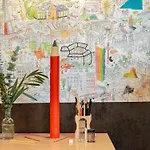 Crayon Rouge - Louvre Palais Royal 4* Paris