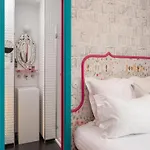 Hotel Crayon Rouge - Louvre Palais Royal 4*