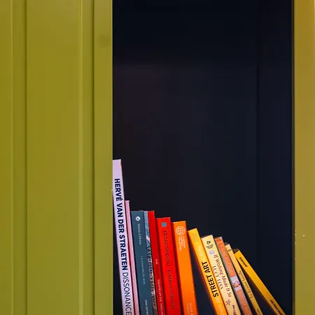 Crayon Rouge - Louvre Palais Royal 4* Parigi