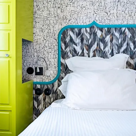 Crayon Rouge - Louvre Palais Royal Hotel 4*