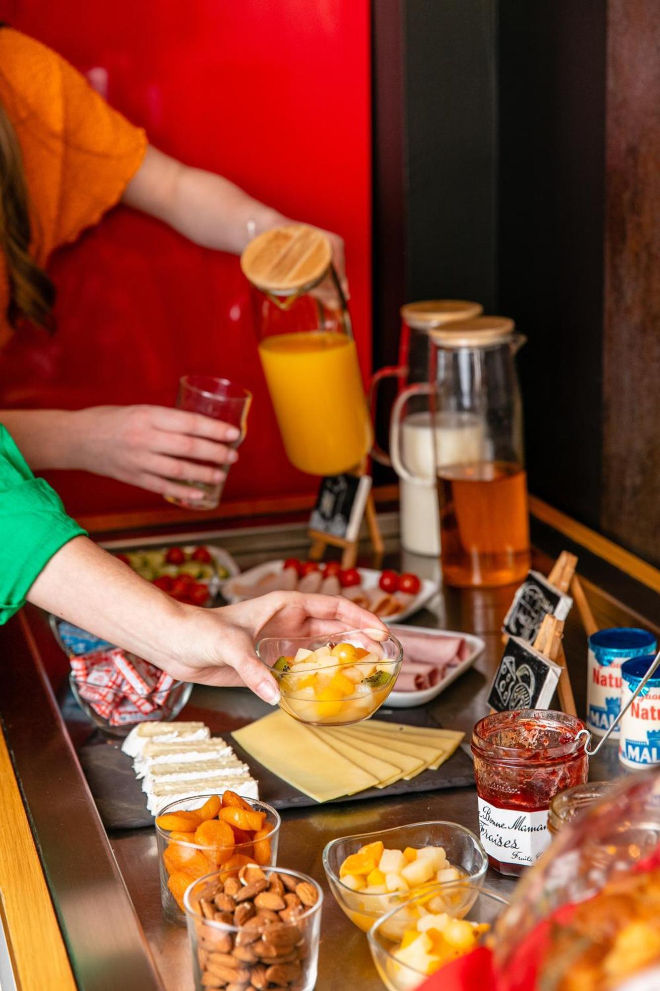 Hotel Crayon Rouge - Louvre Palais Royal