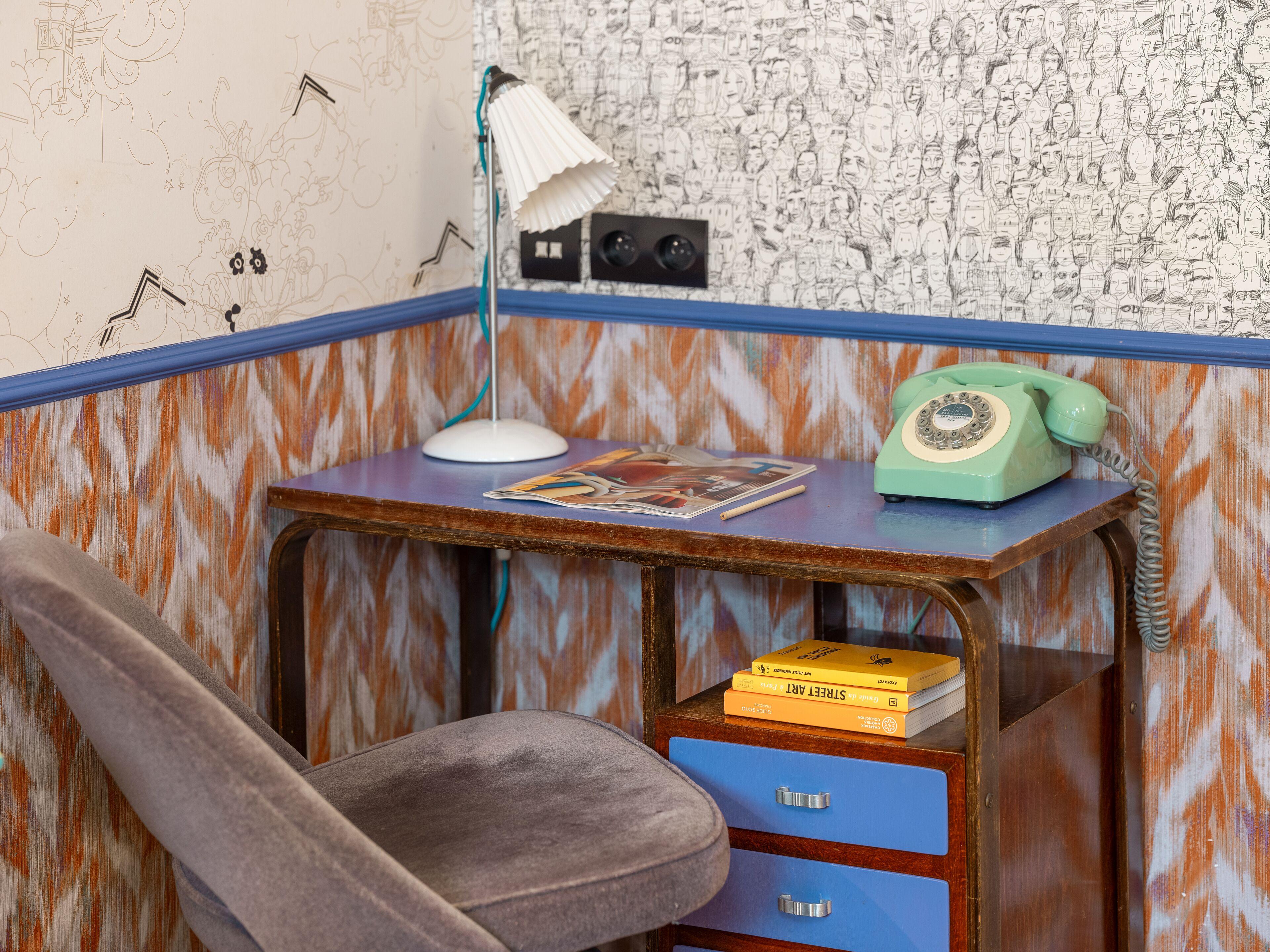 Crayon Rouge - Louvre Palais Royal 4* Paris