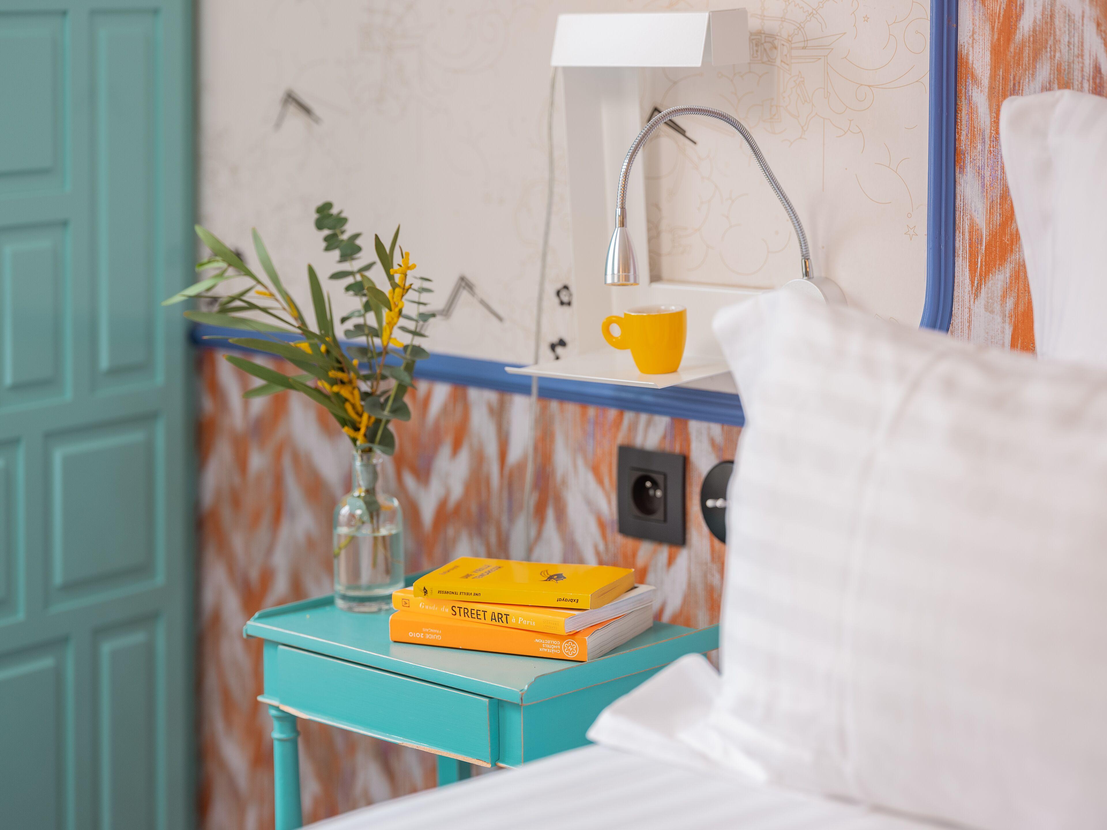 Crayon Rouge - Louvre Palais Royal 4*